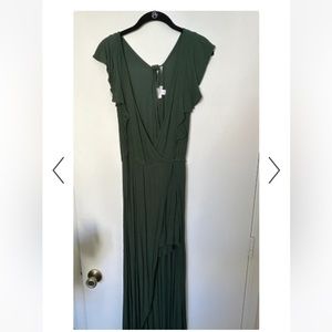 Xhilaration green flowing maxi dress